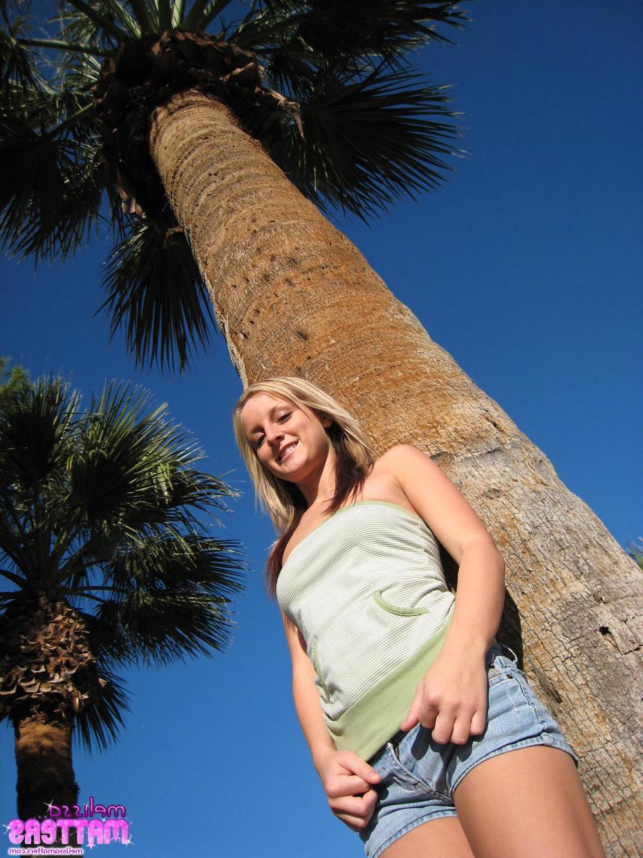 16P Hot Teen Melissa Candids, Public Nudity At The Park!