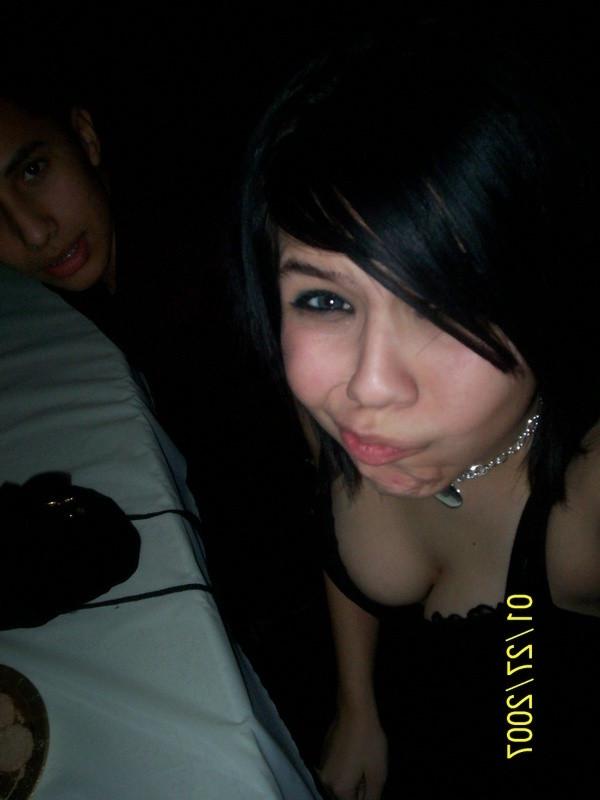 10P Cute chick seduces her rock hard lover in home video