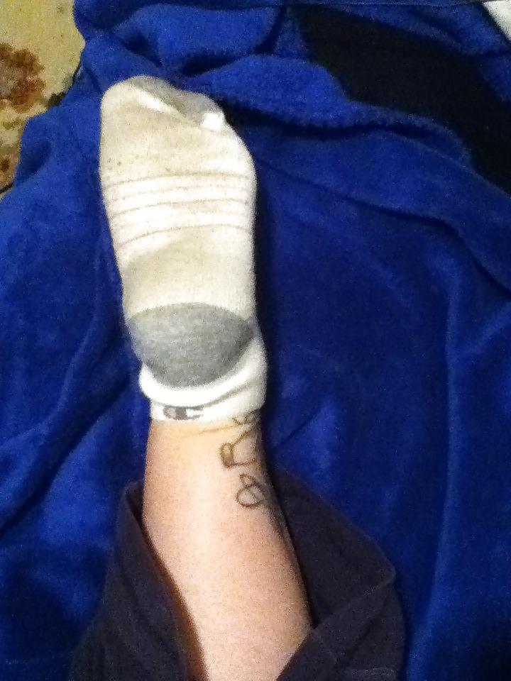 20P MILF friend SOCKS! STINKY!!  