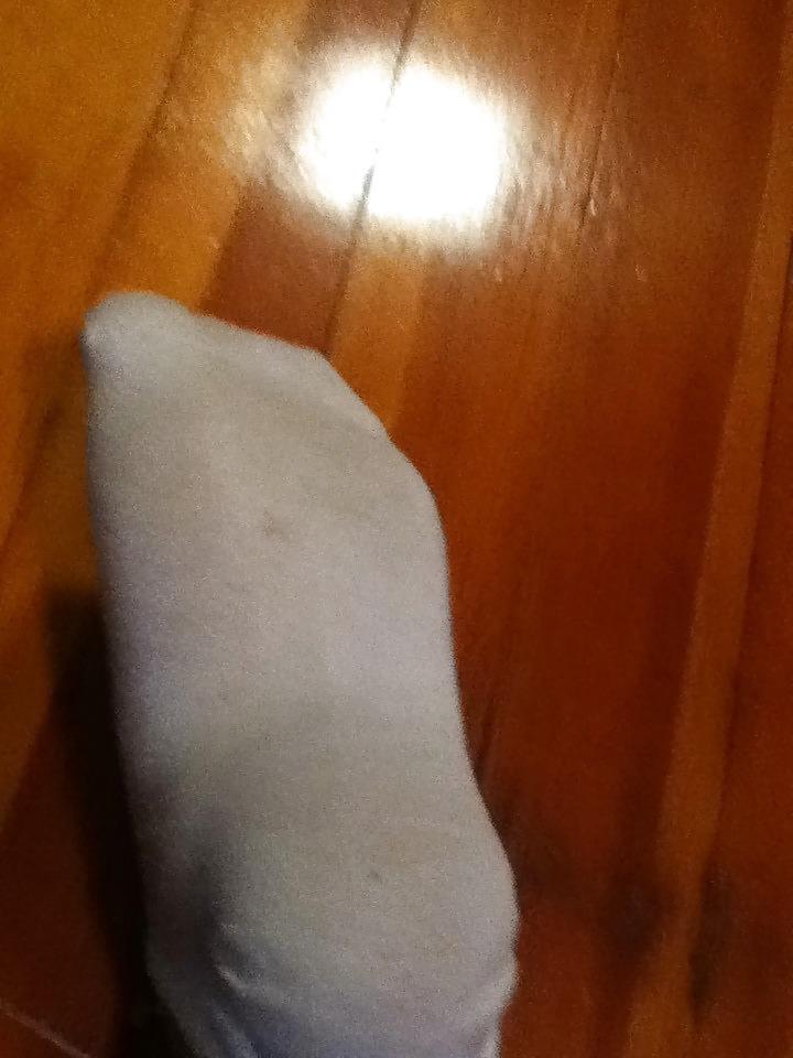 20P MILF friend SOCKS! STINKY!!  