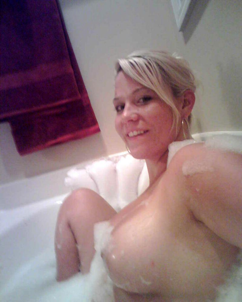 15P Busty teen gfs posing 10