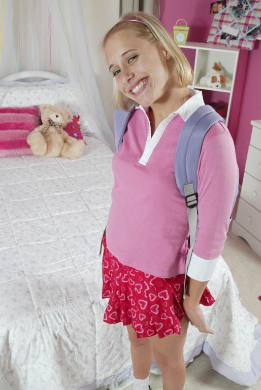 14P Sweet Amanda playing in her bedroom