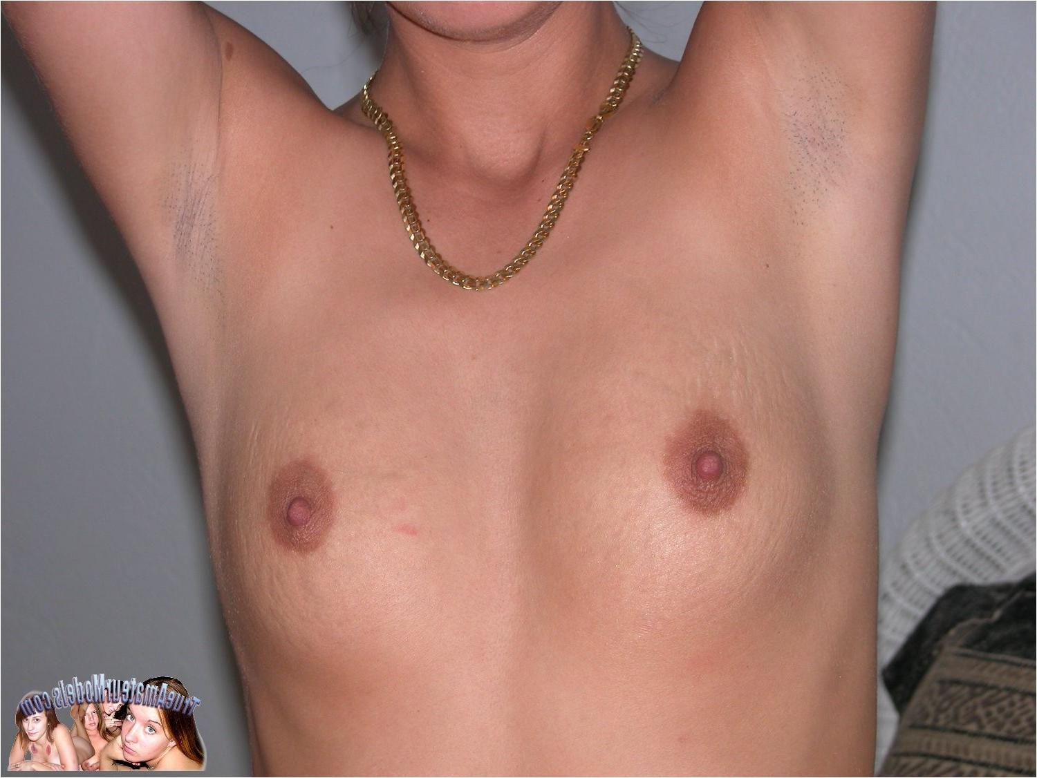 10P Iraqi Teenager Spreading Middle Eastern Pussy And Butthole