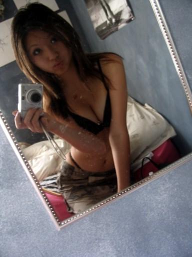 12P Pretty asian teens bang in the bedroom