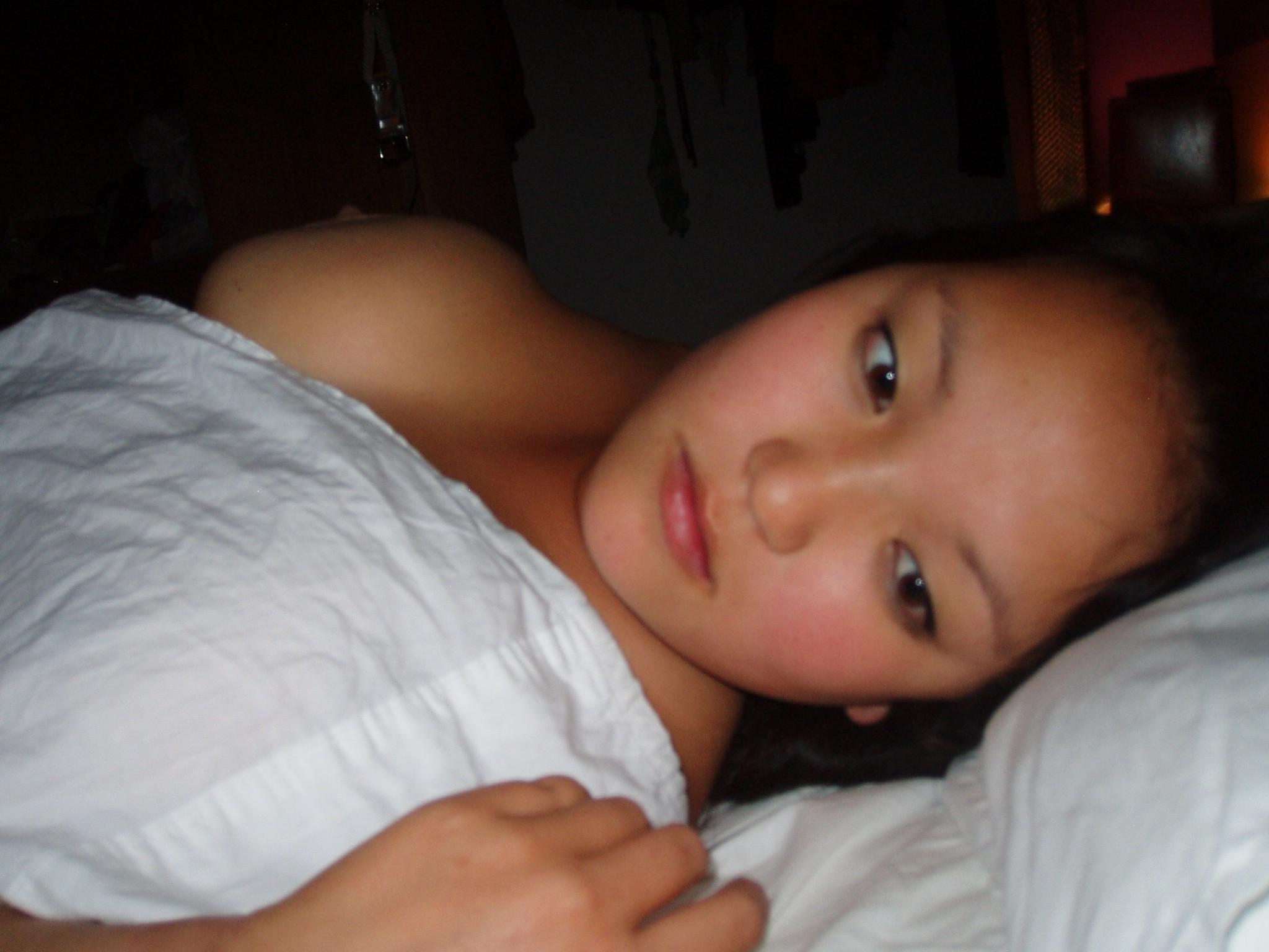 12P Pretty asian teens bang in the bedroom