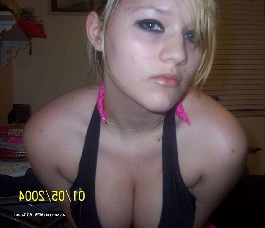 15P Posing in her bedroom
