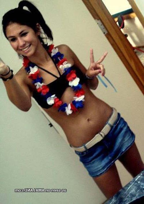 16P Nice and hot pictures of three sexy amateur selfshooting hotties