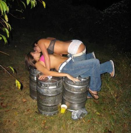 15P drunk attention whores