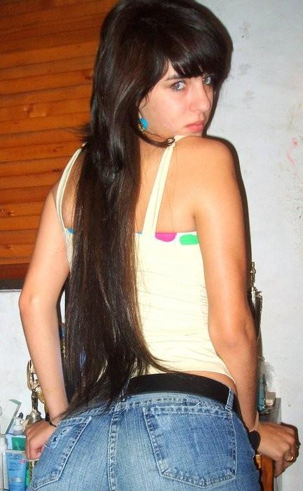 12P Real Amateur Next Door Girls