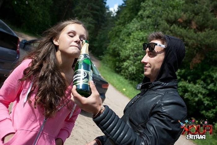 8P wild student sex scenes from the best college fuck parties