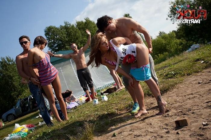 8P wild student sex scenes from the best college fuck parties