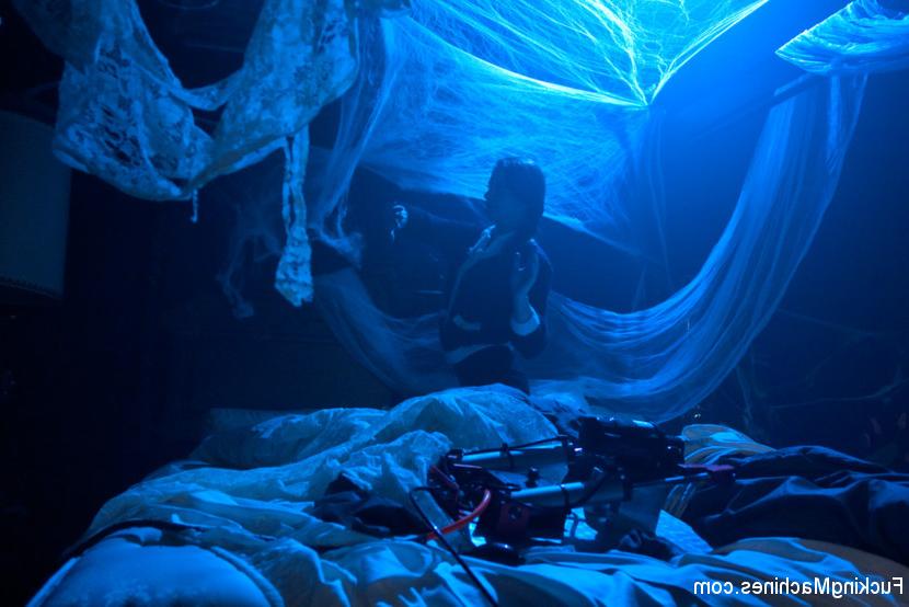 15P Sorority Girl Spends the Night in Abandoned Haunted Acworth Bedroom
