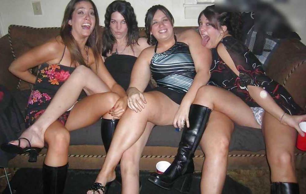 16P Party girls