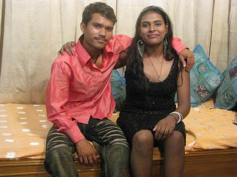 16P Horny Indian babe gets her asshole hammered