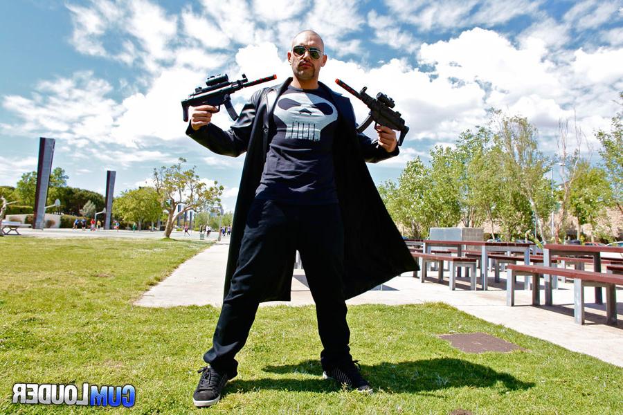 11P The XXX Parody of The Punisher