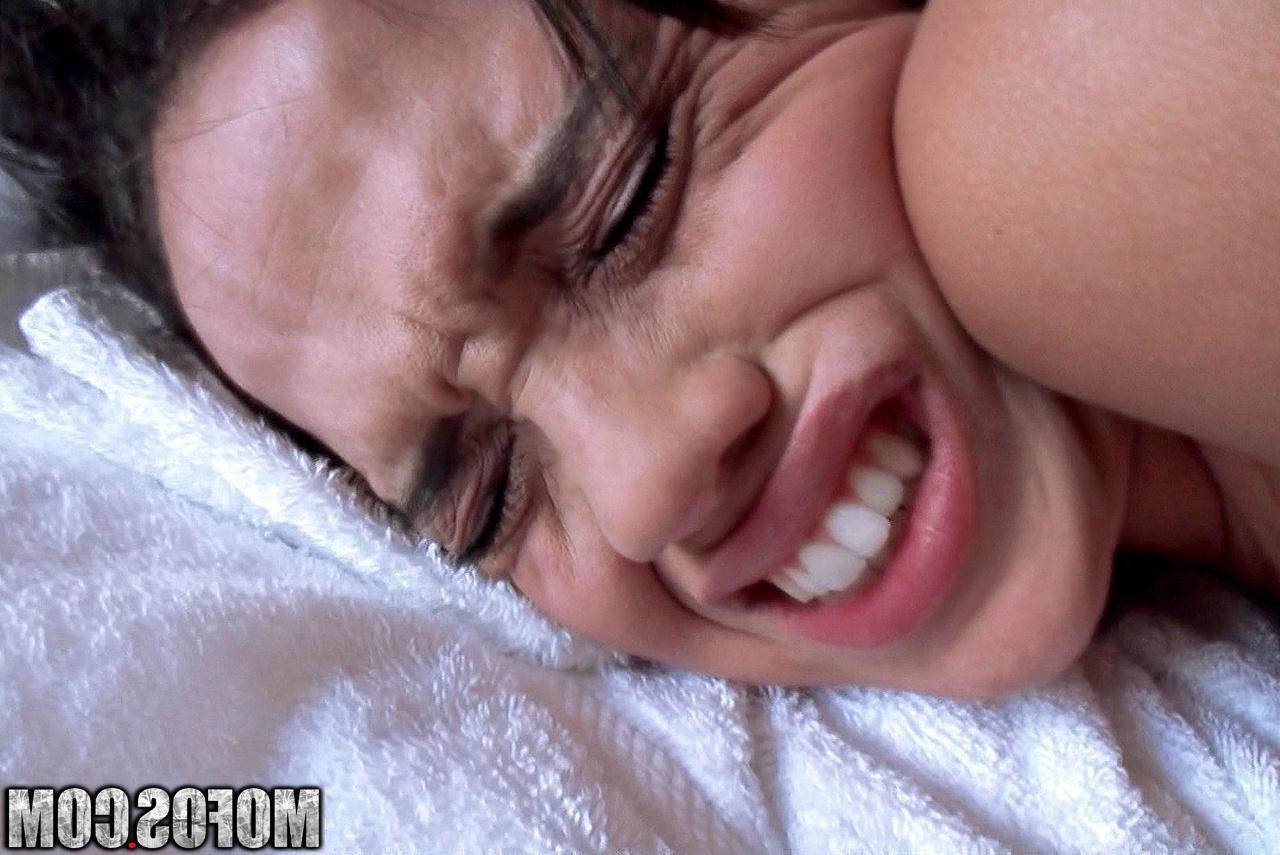 10P Stacey Foxx fucked and fingered in her ass