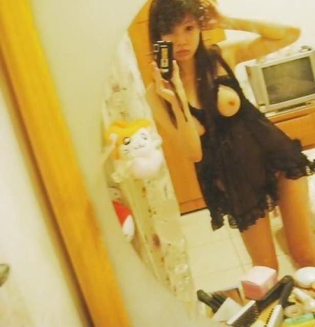 19P Singapore Girl friend