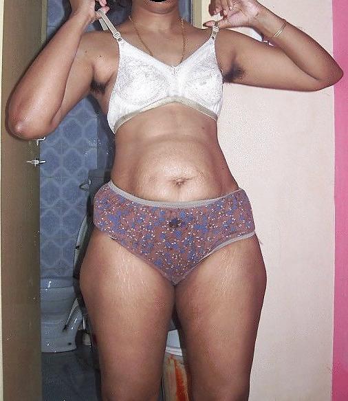 6P Sexy Indian Professor's Friend