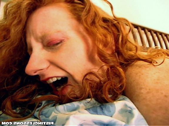 15P Nasty freak gets her asshole fisted