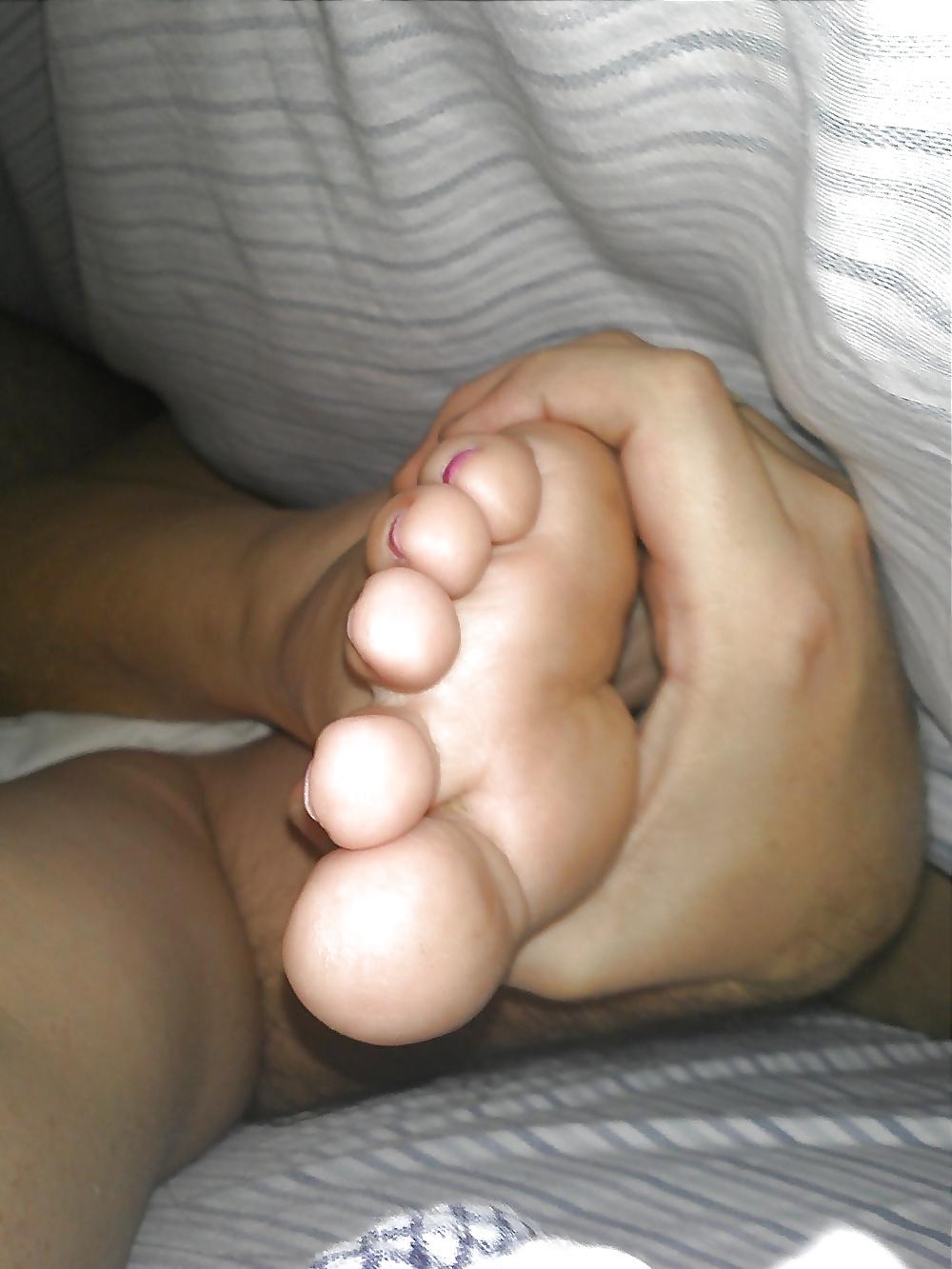 19P Wife's feet