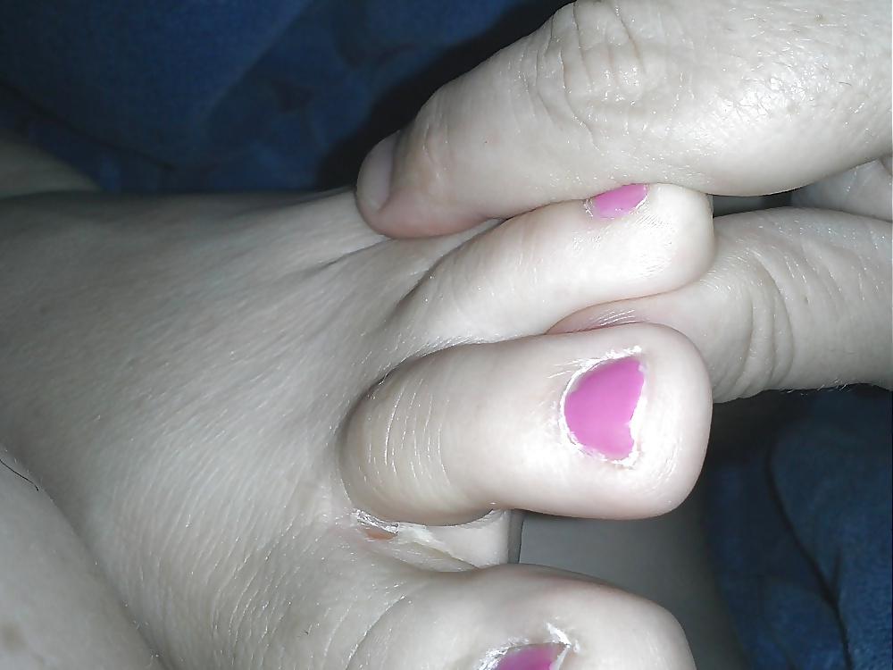 19P Wife's feet