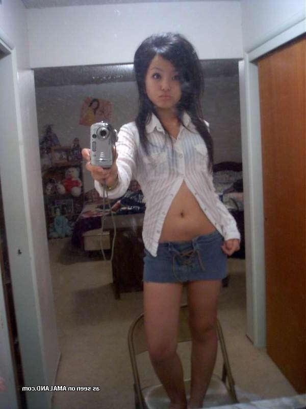 15P Compilation of an Asian chick selfshooting in her bedroom