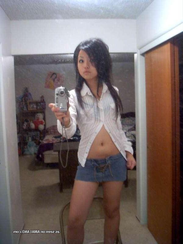 15P Compilation of an Asian chick selfshooting in her bedroom