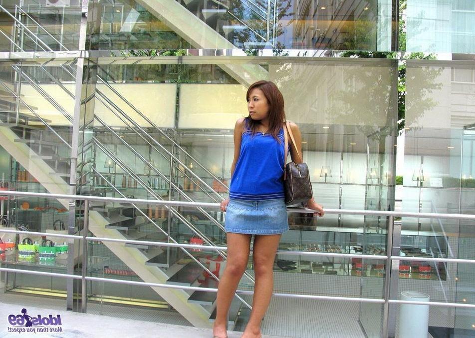 15P Slutty japanese idol Yuki has hot body and titties