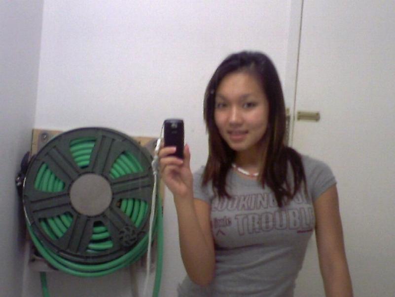 16P Asian teen nymph enjoy showing her sweet and juicy body