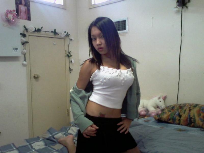 16P So sexy asian toys her asshole and licks her dildo after