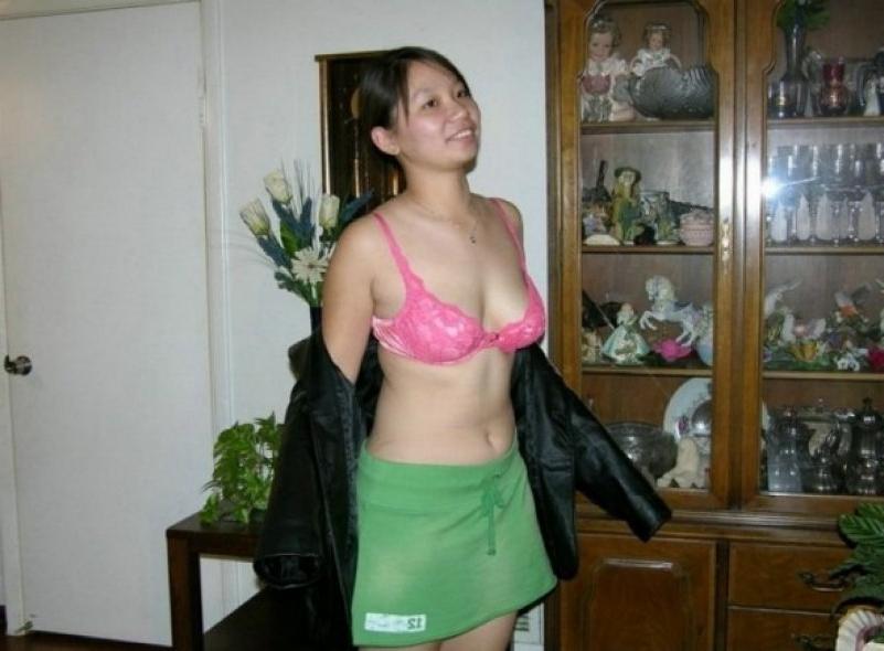 16P Asian coed goes full nude in couch shows squeezable tits