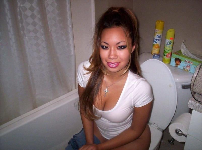 16P Asian coed goes full nude in couch shows squeezable tits
