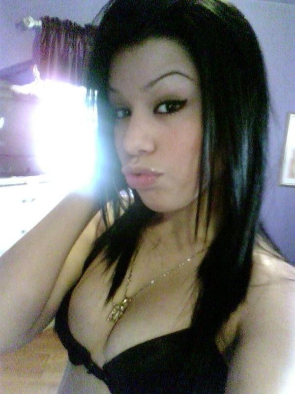 16P Mega oozing hot and delicious Asian girls posing naked
