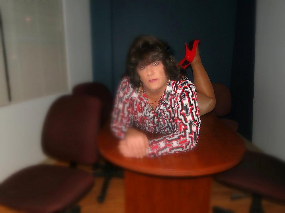 25P Pantyhose and Heels XVI