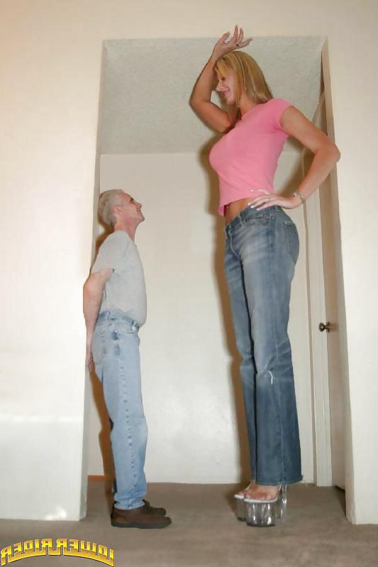 21P Tall Strong and Dommes