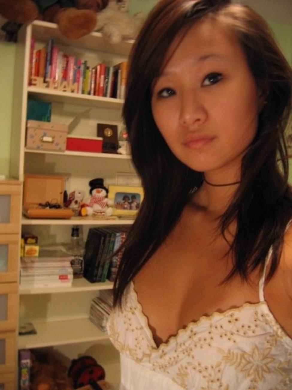 16P Naughty skinny Asian babes get banged hard by boyfriends