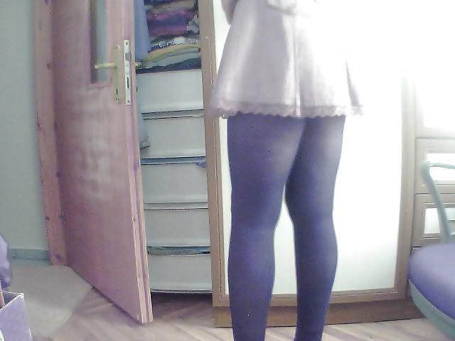 25P Pantyhose And Upskirts