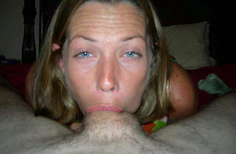 12P Real amateur girlfriends at home