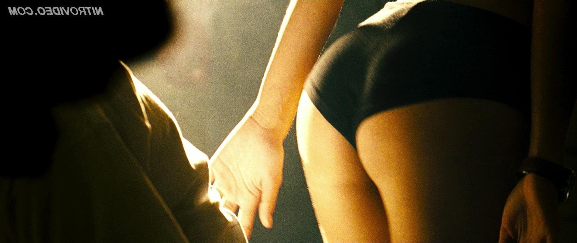 15P Sexual and dungeons Keira Knightley in Domino