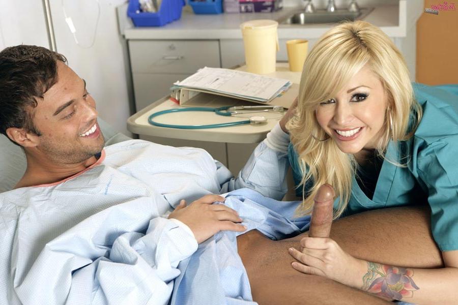 15P Doctor Monique Alexander fucks her patient
