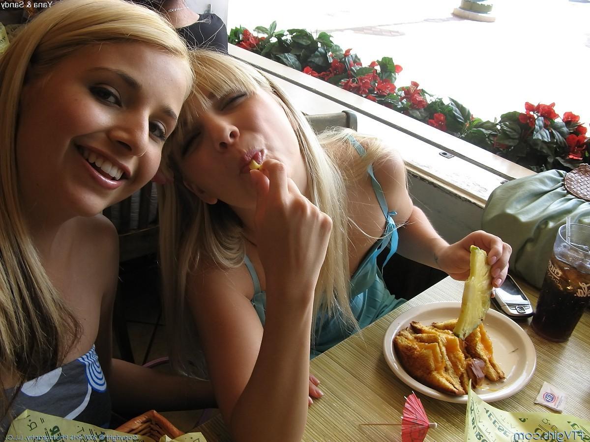 18P Candid behind the scenes of a porn shoot