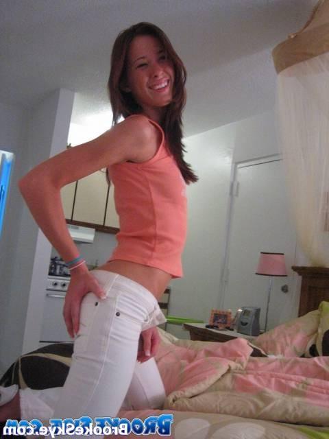 16P brooke skye posing in her bedroom