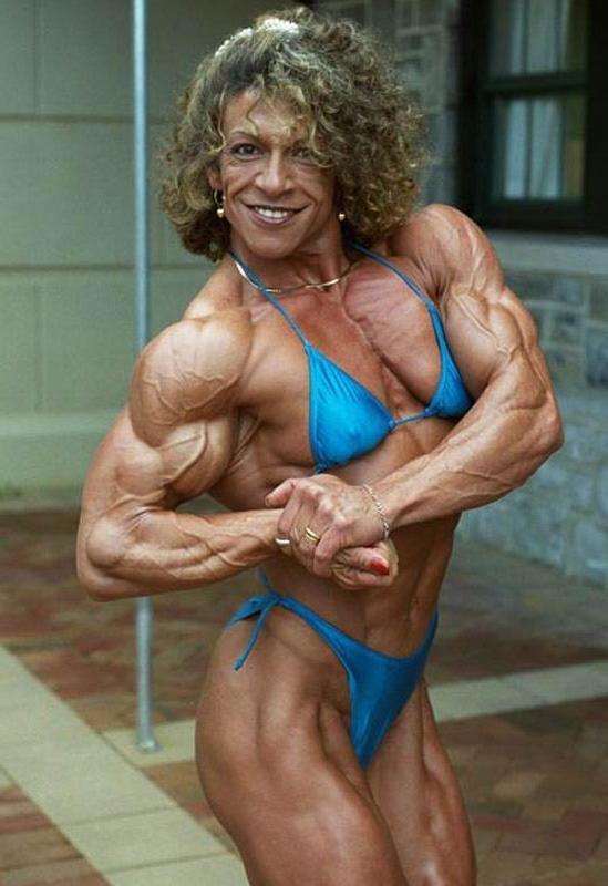 15P hot female bodybuilders with huge muscles