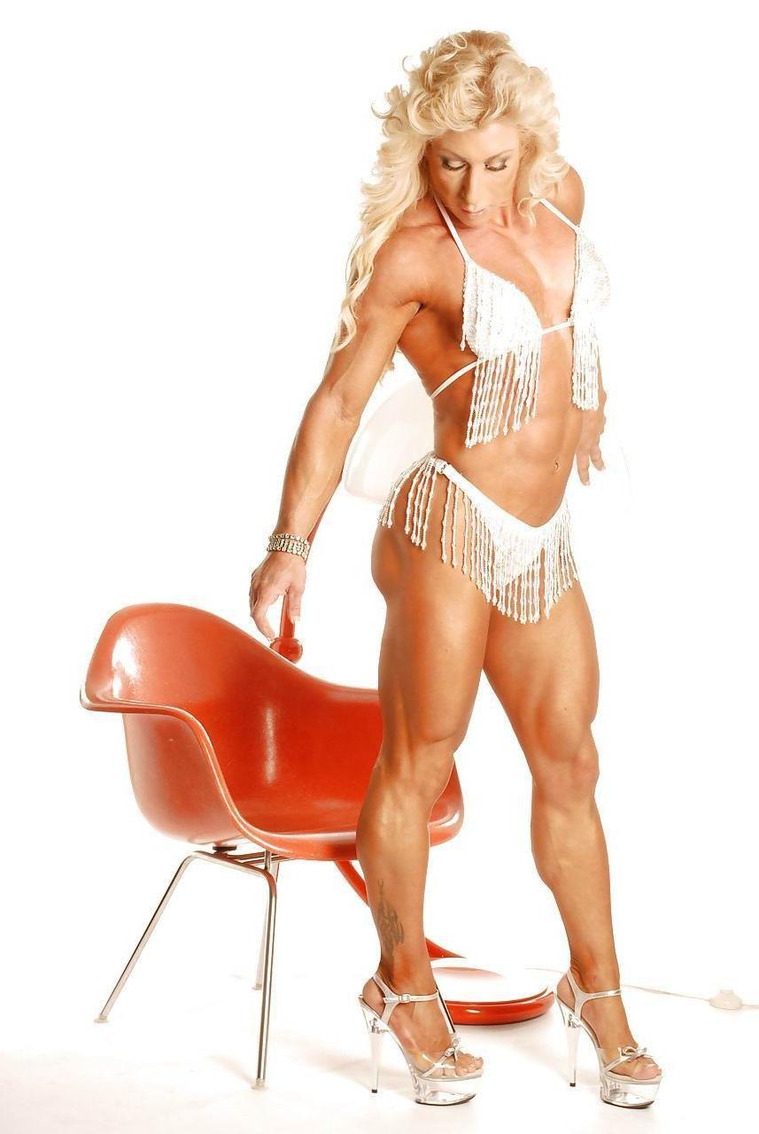 15P hot female bodybuilders with huge muscles