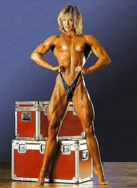 15P hot female bodybuilder with strong muscles