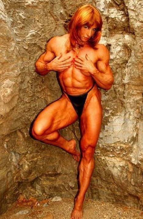 6P female bodybuilders with huge muscles