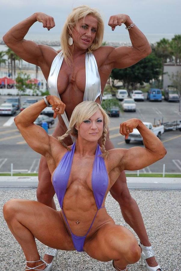 15P hot female bodybuilders with huge muscles