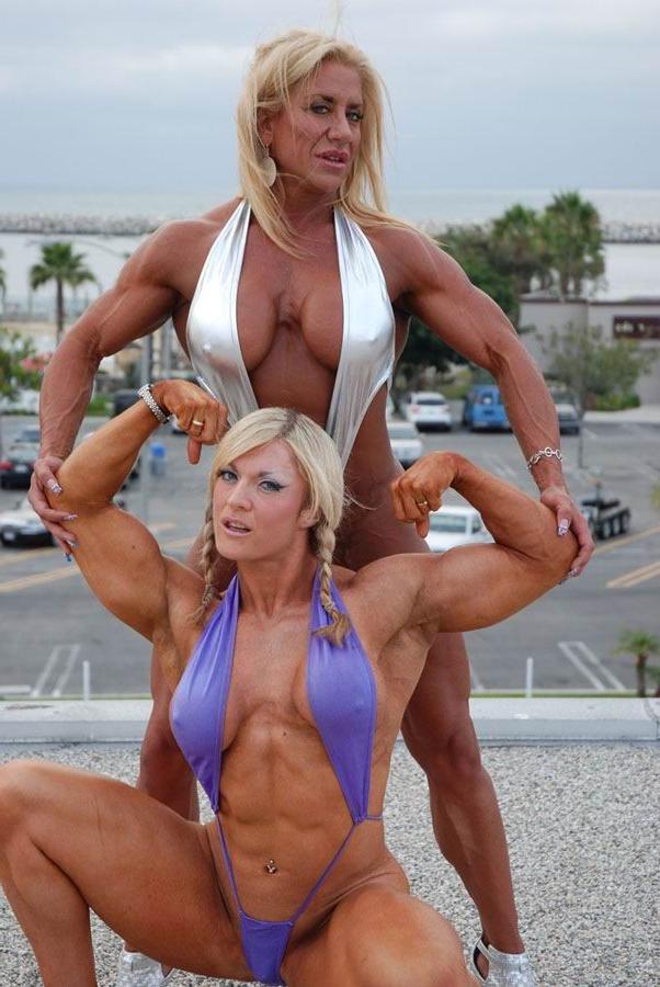 15P hot female bodybuilders with huge muscles