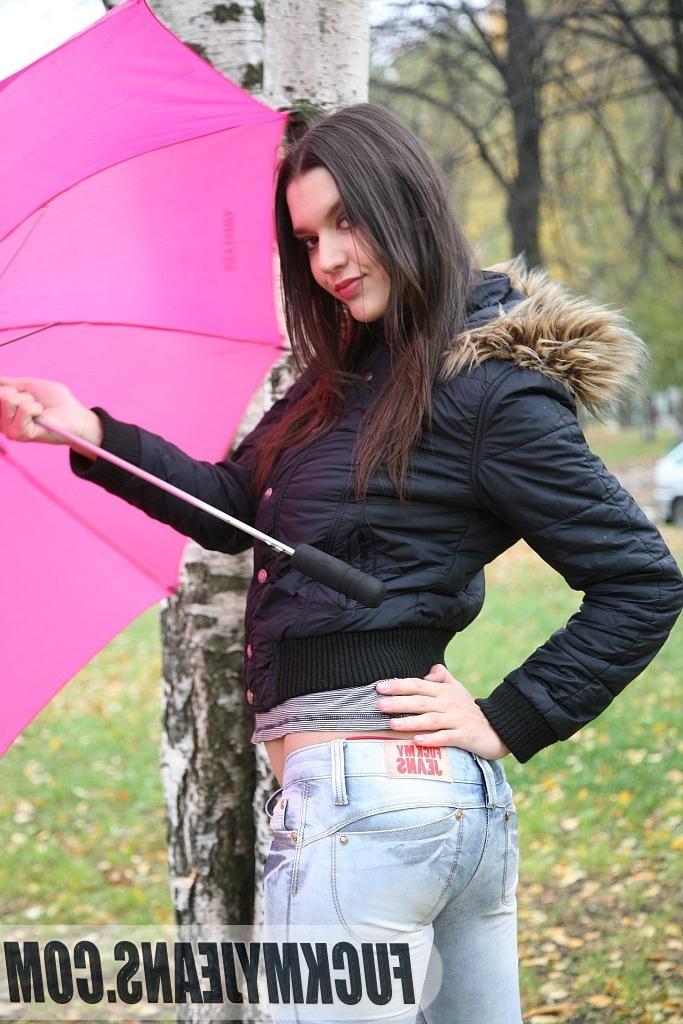 18P Brunette in red shirt and blue jeans gets doggystyle anal fucking