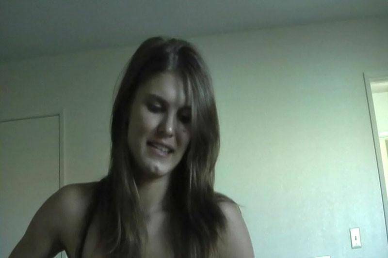 15P Sexy pornstar Jody Love up close and personal
